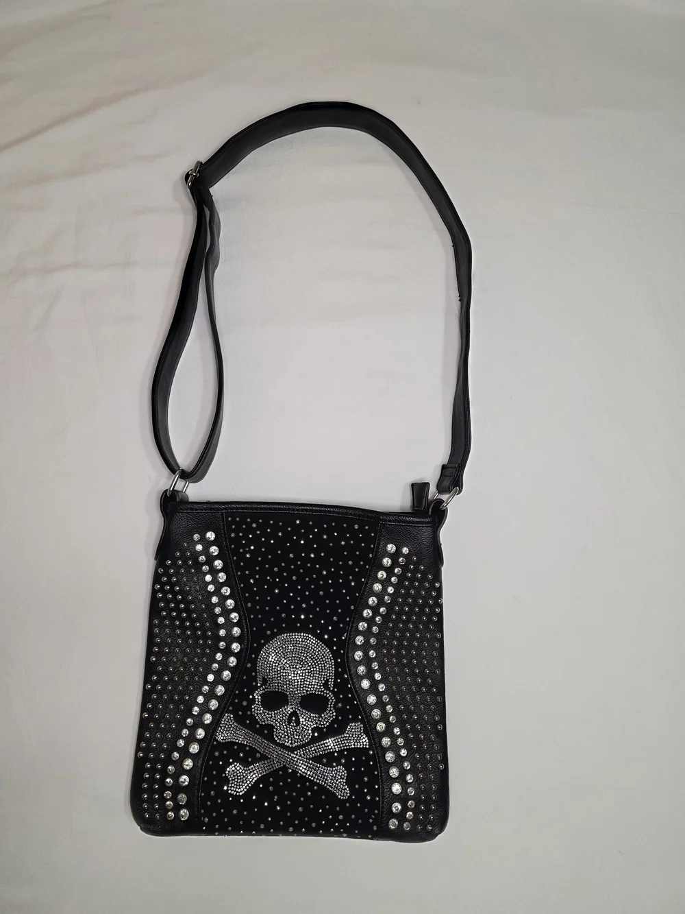 Rhinestone Skull & Crossbones Studded Black Crossbody Bag
